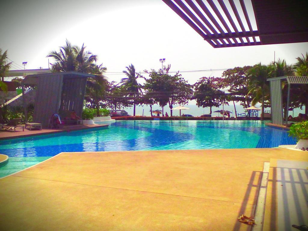 Lumpini Seaview Top Floor Lägenhet Jomtien Beach Exteriör bild